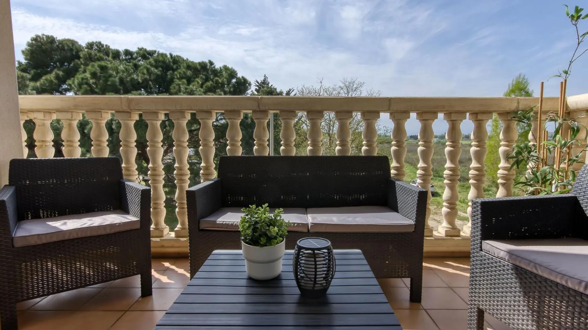 Apartment Puigmal By Interhome Empuriabrava