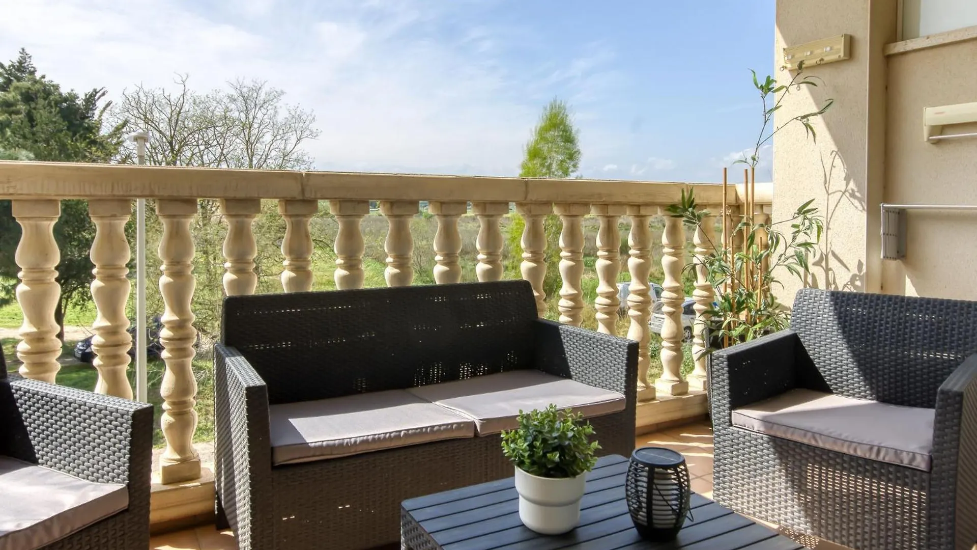 Apartment Puigmal By Interhome Empuriabrava