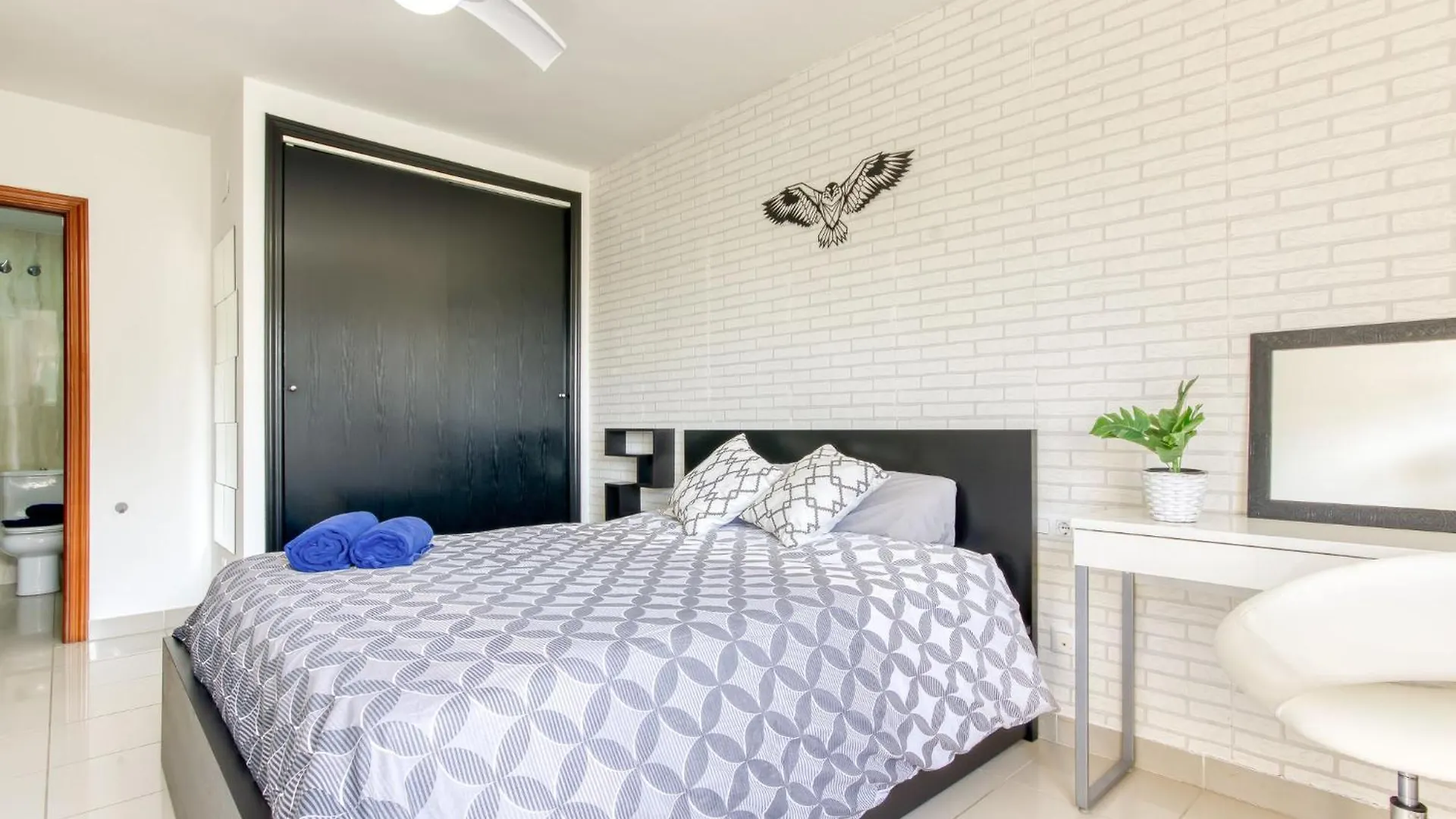 Apartment Puigmal By Interhome Empuriabrava